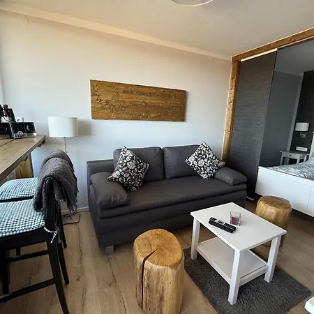 Apartment Basislager 11 Stock